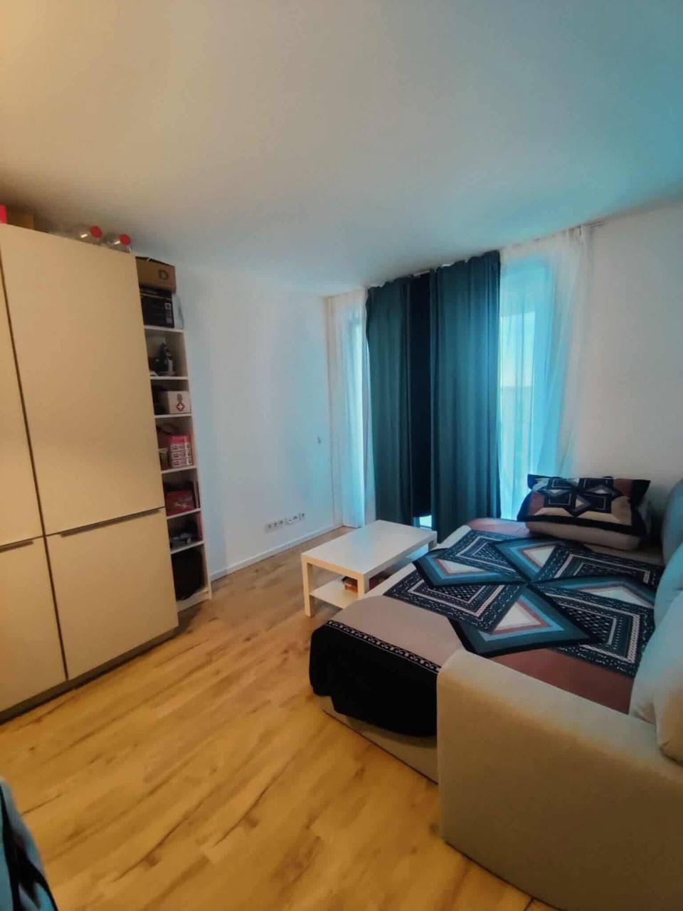 Studio meublé avec balcon – Nice Centre (Avenue Jean Médecin)